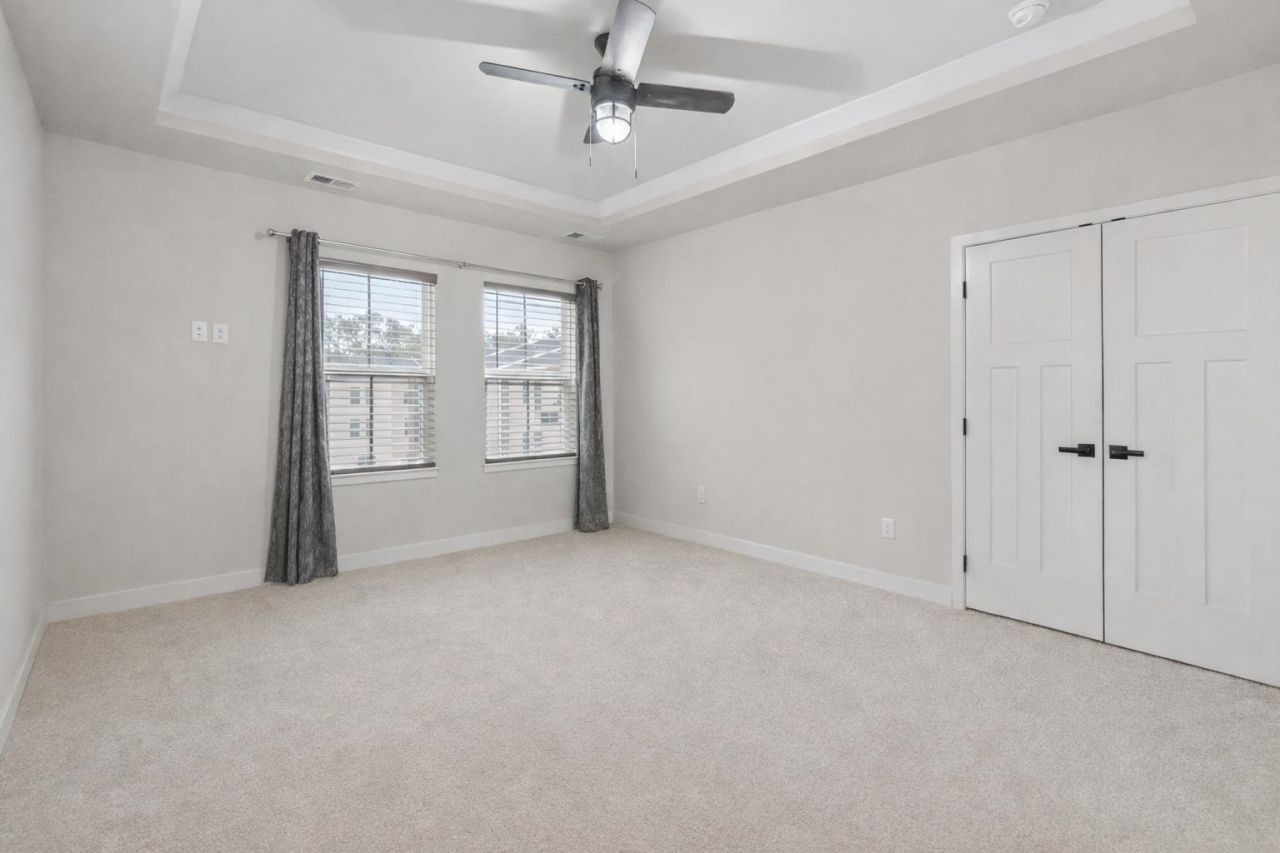 200 Yam Dr.  Photo 22