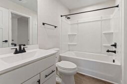 200 Yam Dr.  photo 4