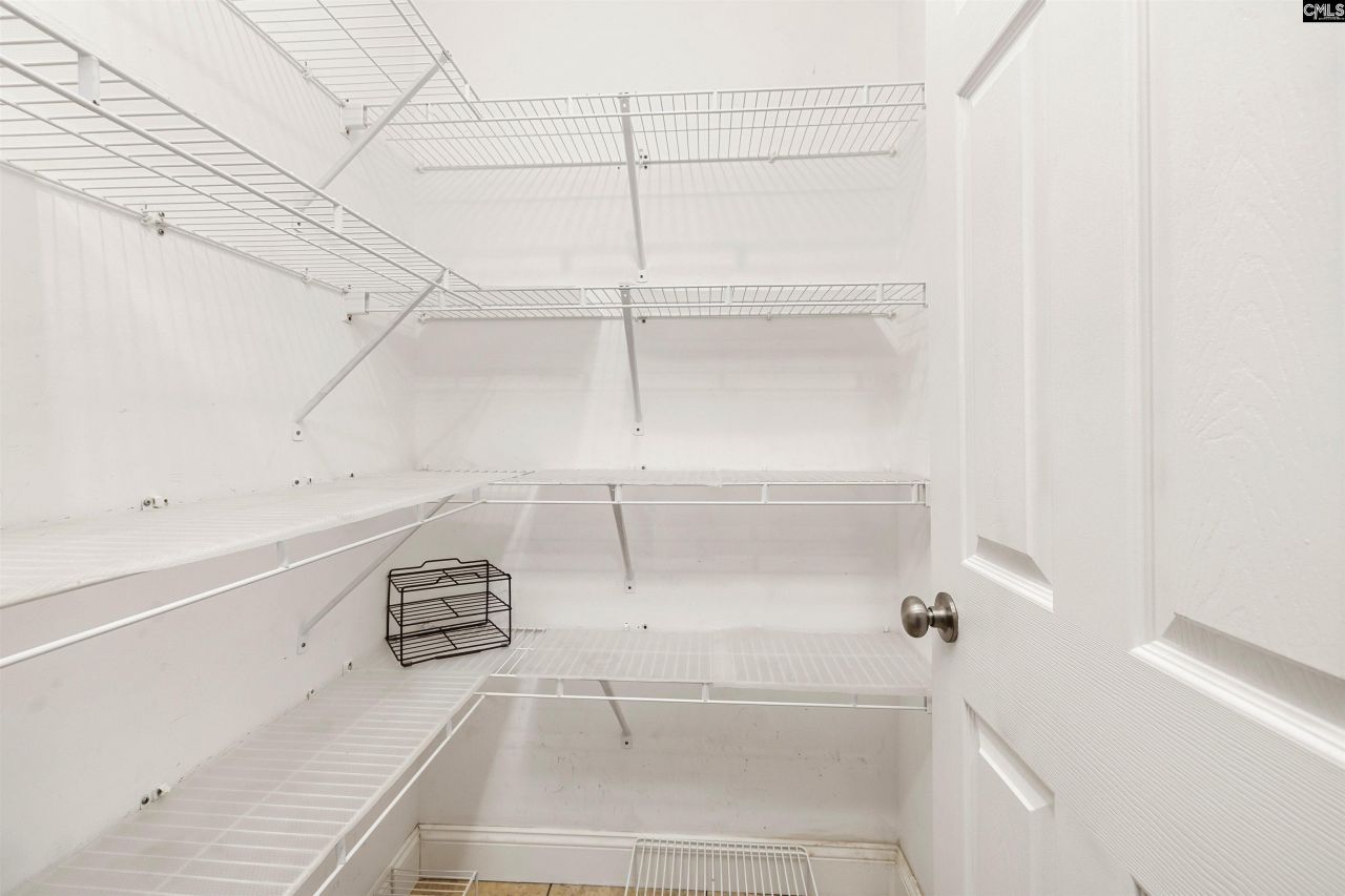 228 Smithfield Cir Photo 12