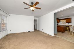 228 Smithfield Cir photo 4