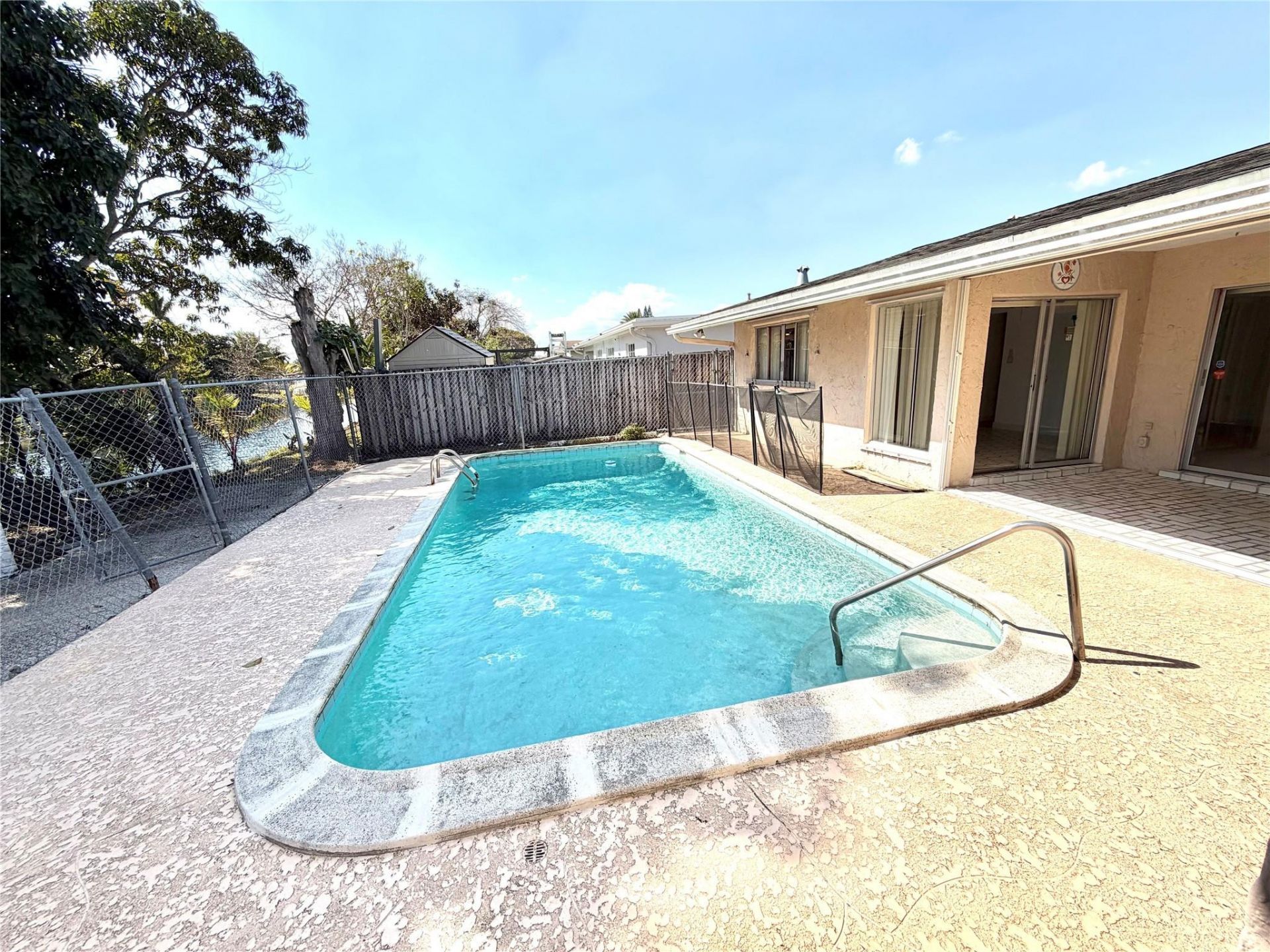 8980 NW 24th Place, Sunrise, FL 33322 Photo