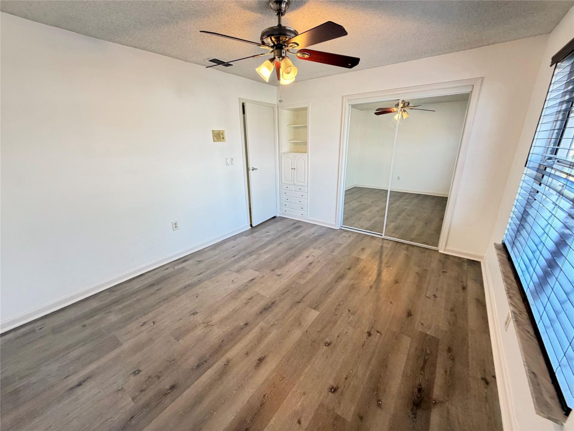 8980 NW 24th Place, Sunrise, FL 33322 Photo