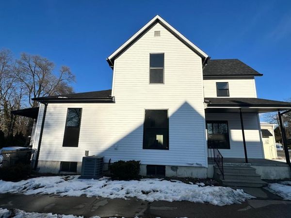 1222 W Franklin Street, Elkhart, IN 46516