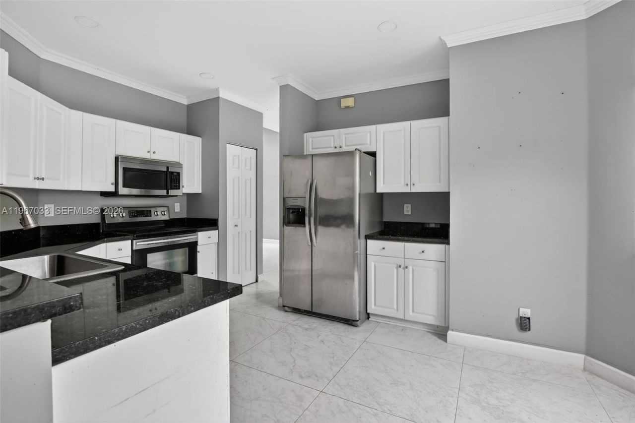 10755 SW 17th Pl , Davie, FL 33324 Photo