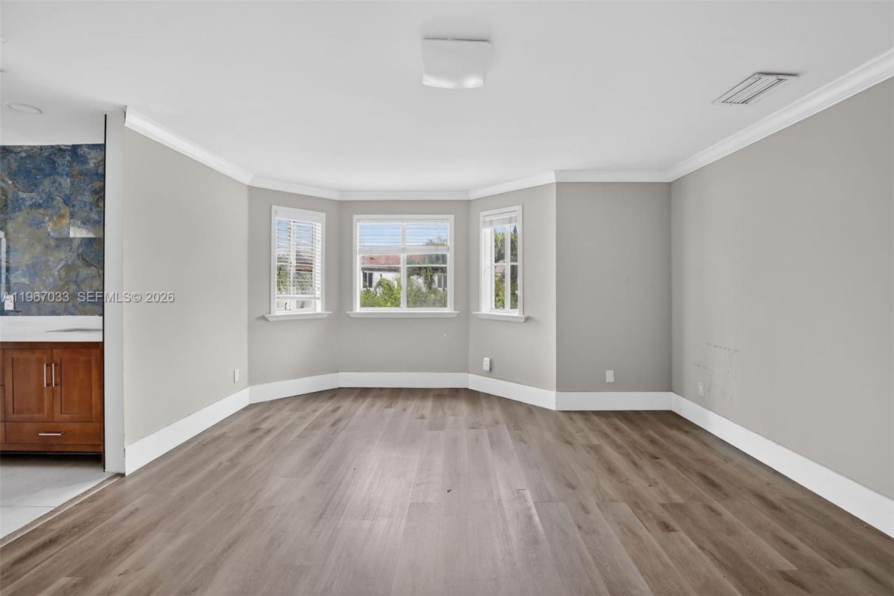 10755 SW 17th Pl , Davie, FL 33324 Photo