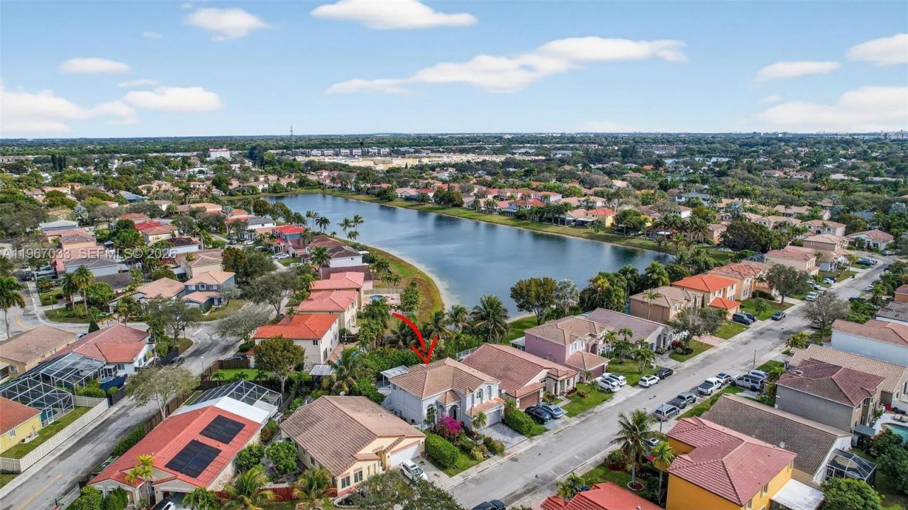 10755 SW 17th Pl , Davie, FL 33324 Photo