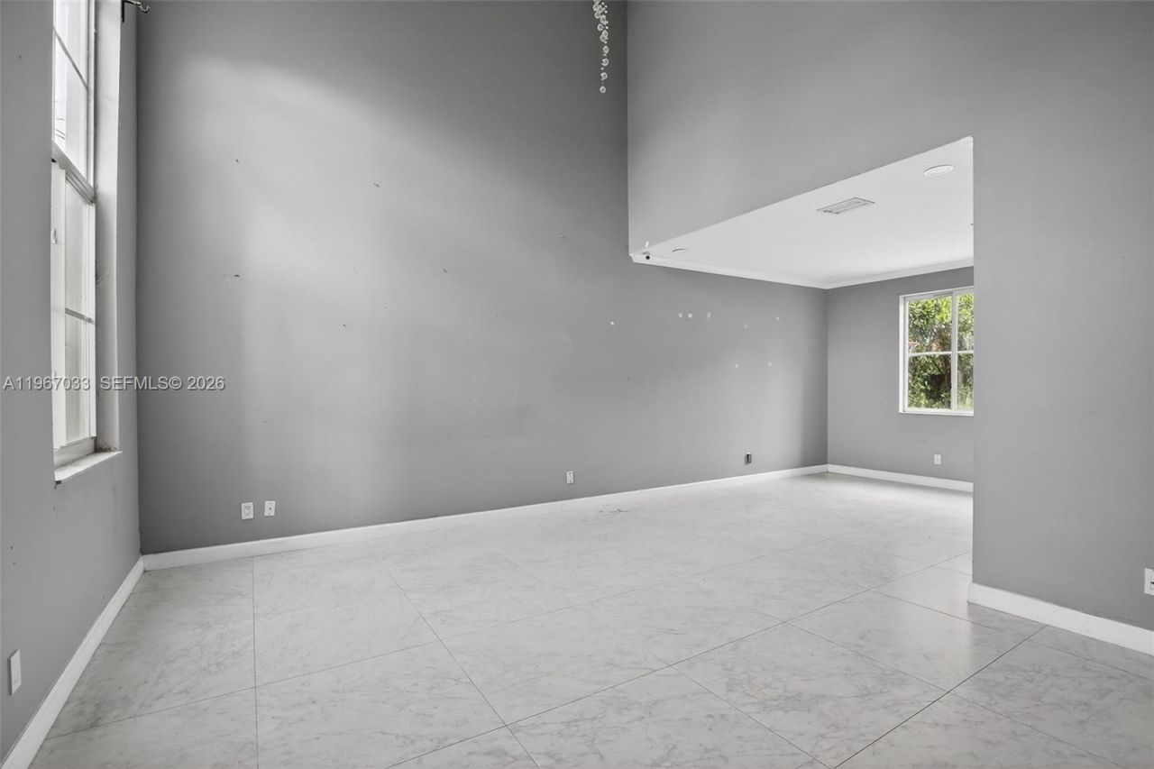 10755 SW 17th Pl , Davie, FL 33324 Photo