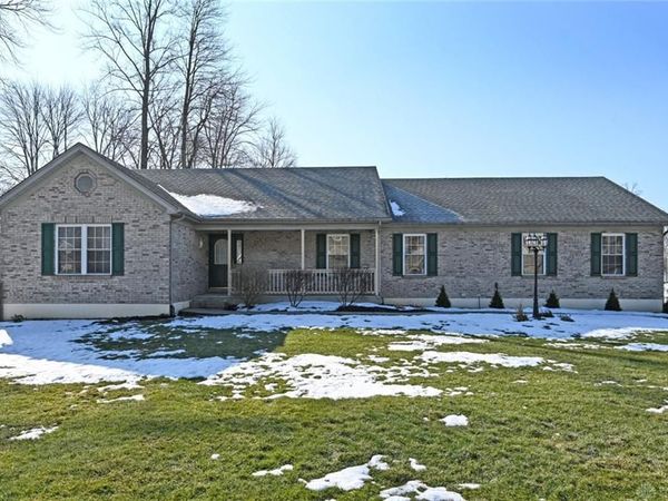 5816 Whitecat Court, Miami Township, OH 45150