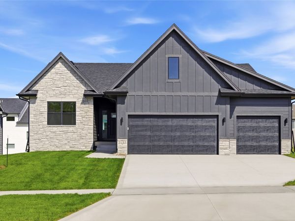 3153 NW Prescott Court, Grimes, IA 50111