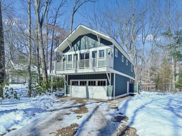 7039 Sand Dune Drive, Sawyer, MI 49125