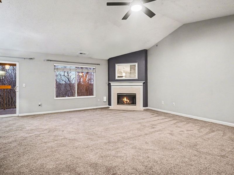 1624 Ashley Court, Unit 303, Florence, KY 41042 Photo 7