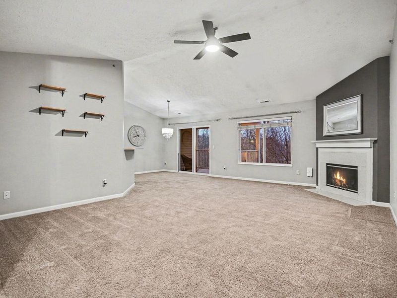 1624 Ashley Court, Unit 303, Florence, KY 41042 Photo 8