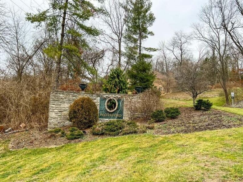 2120 Edenderry Drive, Fort Mitchell, KY 41017 Photo 2