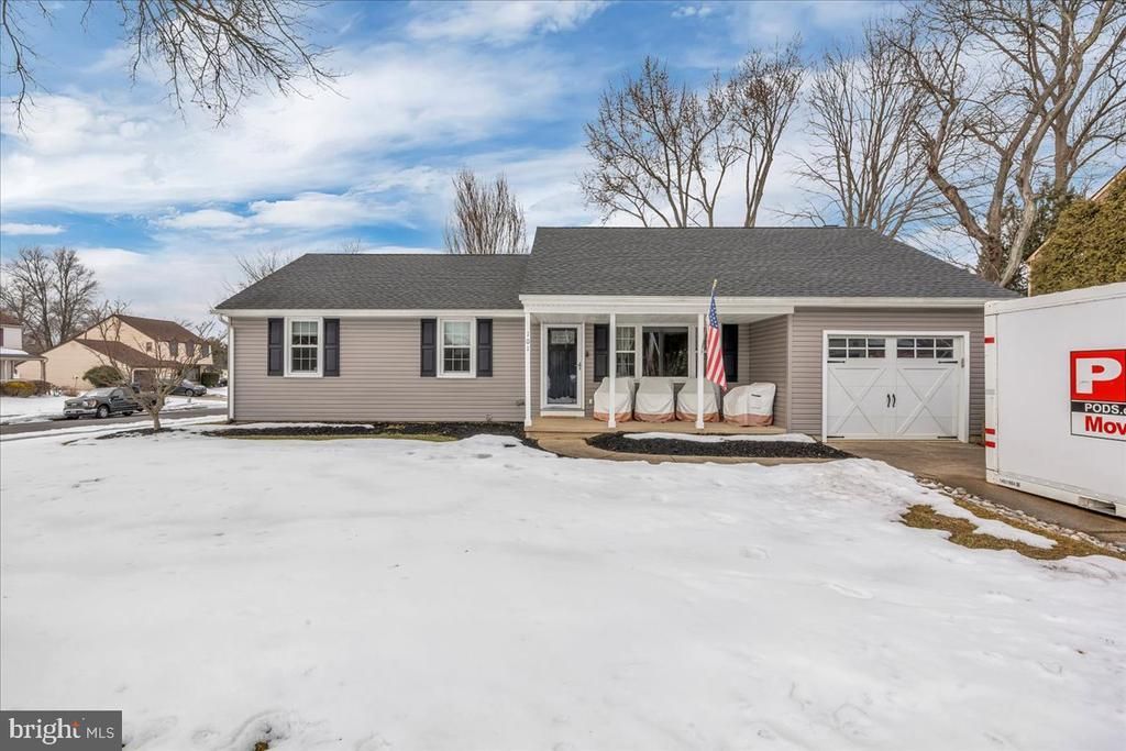 101 Tarlton Court, Delran, NJ 08075 Main Photo