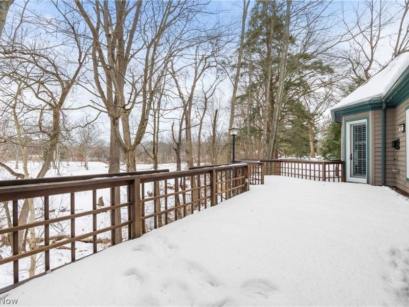 275-285 Quarrystone Lane, Berea, OH 44017 Photo 28