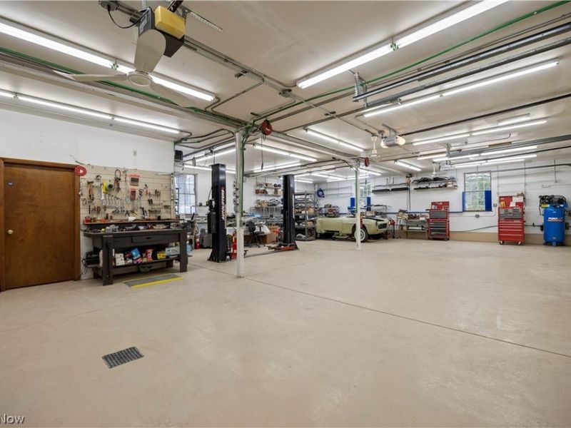 275-285 Quarrystone Lane, Berea, OH 44017 Photo 45