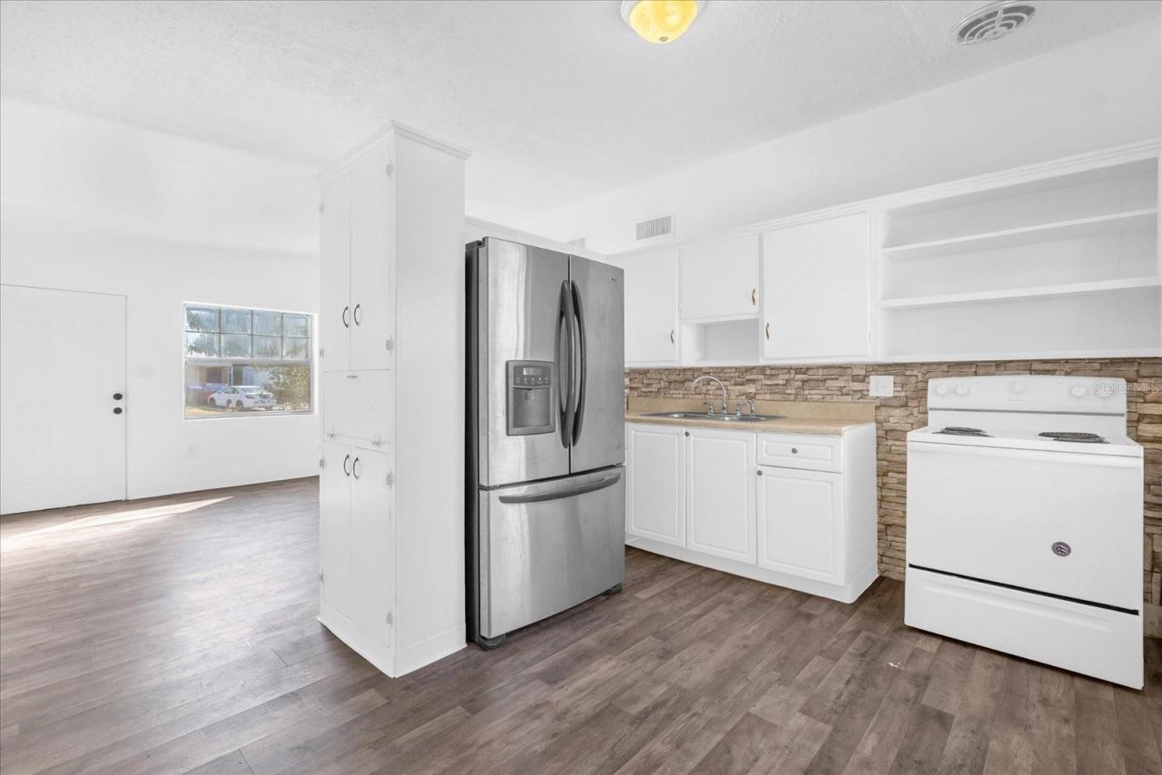 920 Hacienda Court, Orlando, FL 32808 Photo