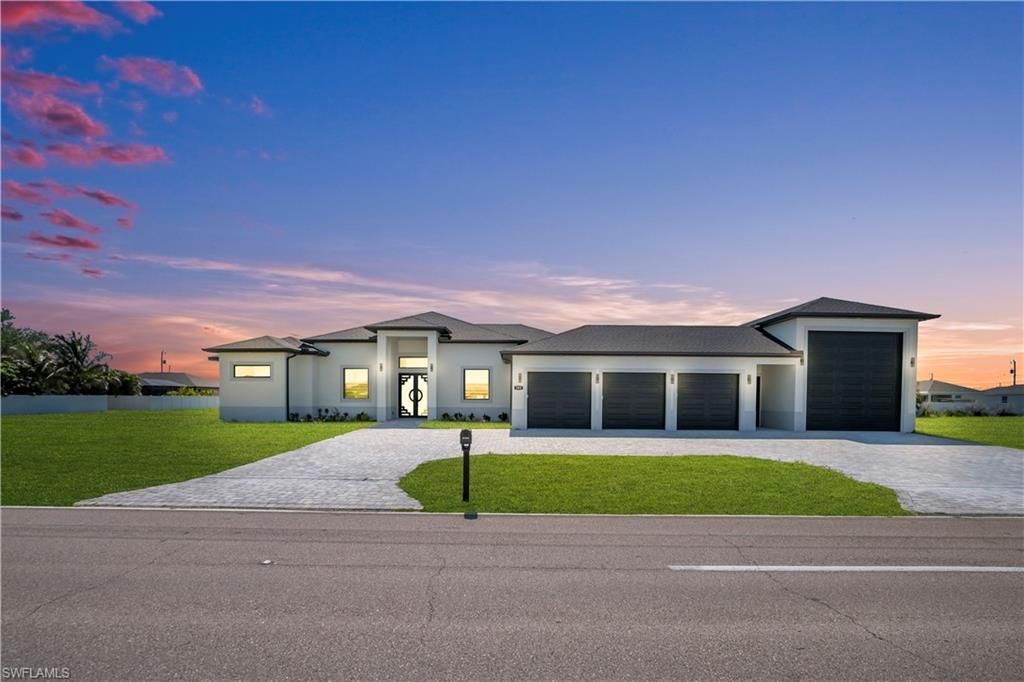 302 El Dorado Blvd N, Cape Coral, FL 33993 Photo