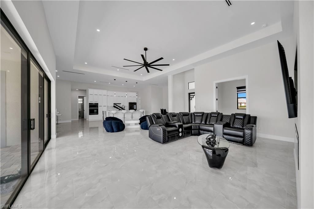 302 El Dorado Blvd N, Cape Coral, FL 33993 Photo