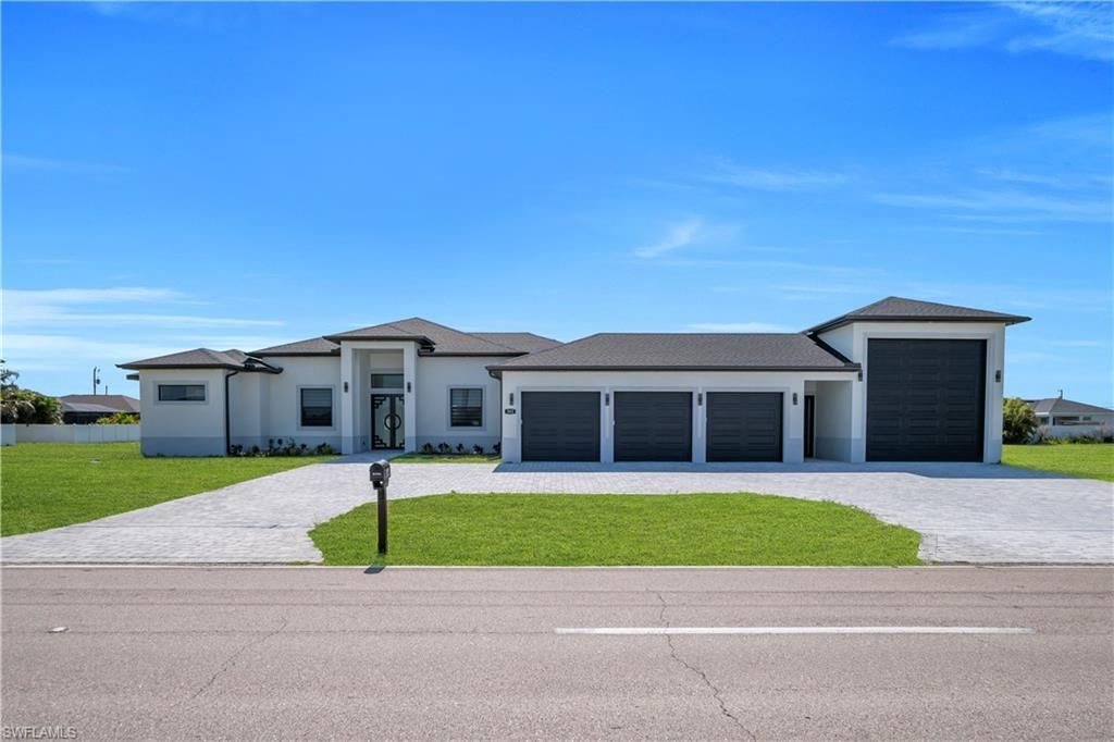 302 El Dorado Blvd N, Cape Coral, FL 33993 Photo