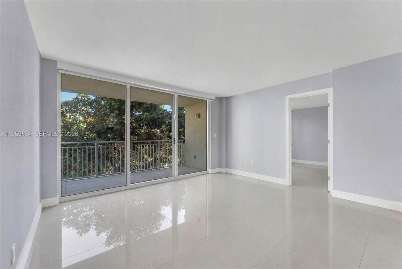 9500 W Bay Harbor Dr, Unit 2H, Bay Harbor Islands, FL 33154 Photo