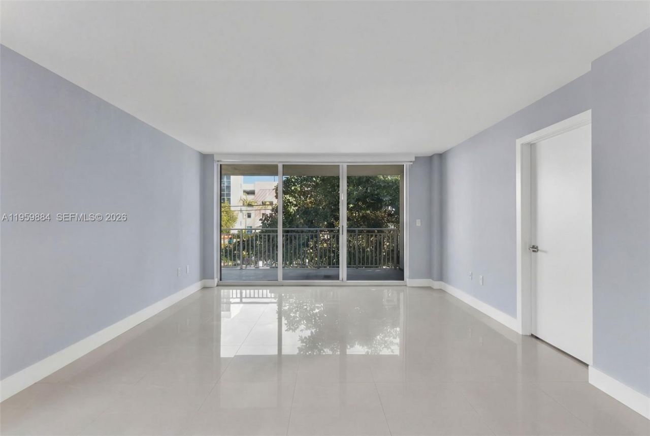 9500 W Bay Harbor Dr, Unit 2H, Bay Harbor Islands, FL 33154 Photo