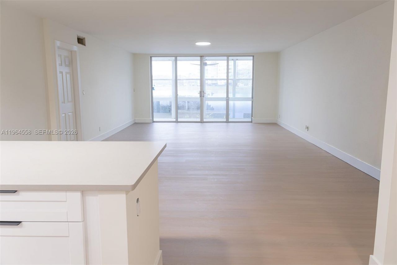 3051 N Course Dr, Unit 107, Pompano Beach, FL 33069 Photo