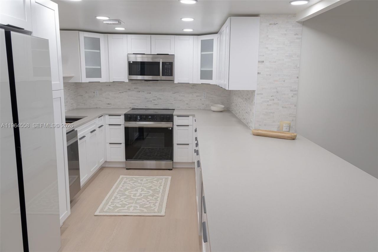 3051 N Course Dr , Unit 107, Pompano Beach, FL 33069 Photo