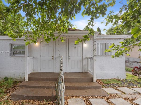 10601 SW 172nd St , Miami, FL 33157