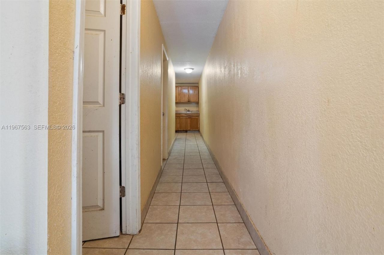 10601 SW 172nd St , Miami, FL 33157 Photo