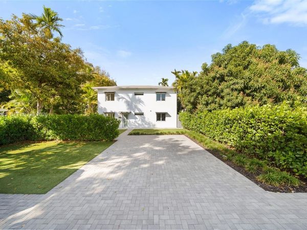 1117 SW 13th St, Unit R, Miami, FL 33129