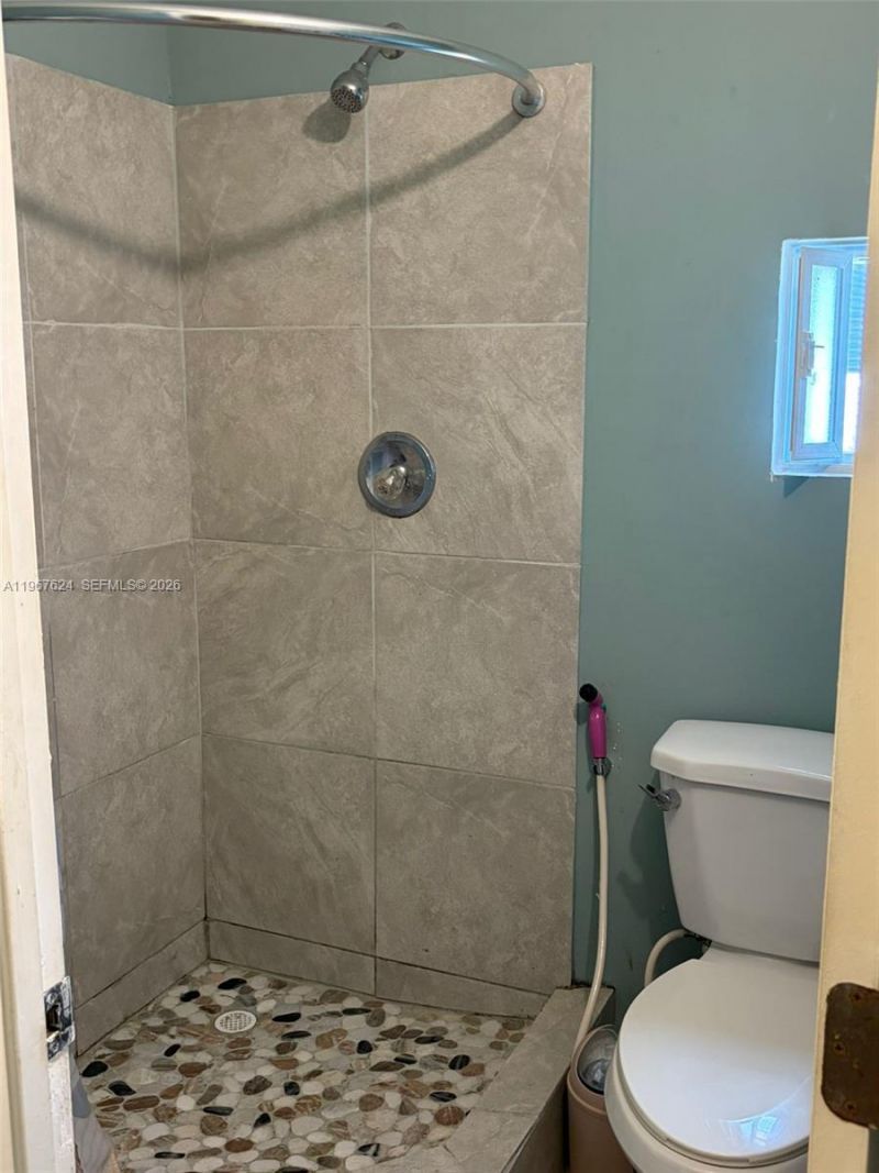 320 NW 132nd St, North Miami, FL 33168 Photo