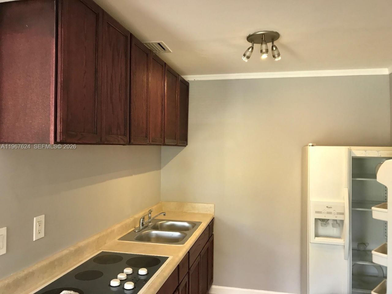 320 NW 132nd St, North Miami, FL 33168 Photo