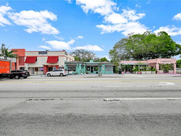 7613 Biscayne Blvd , Miami, FL 33138