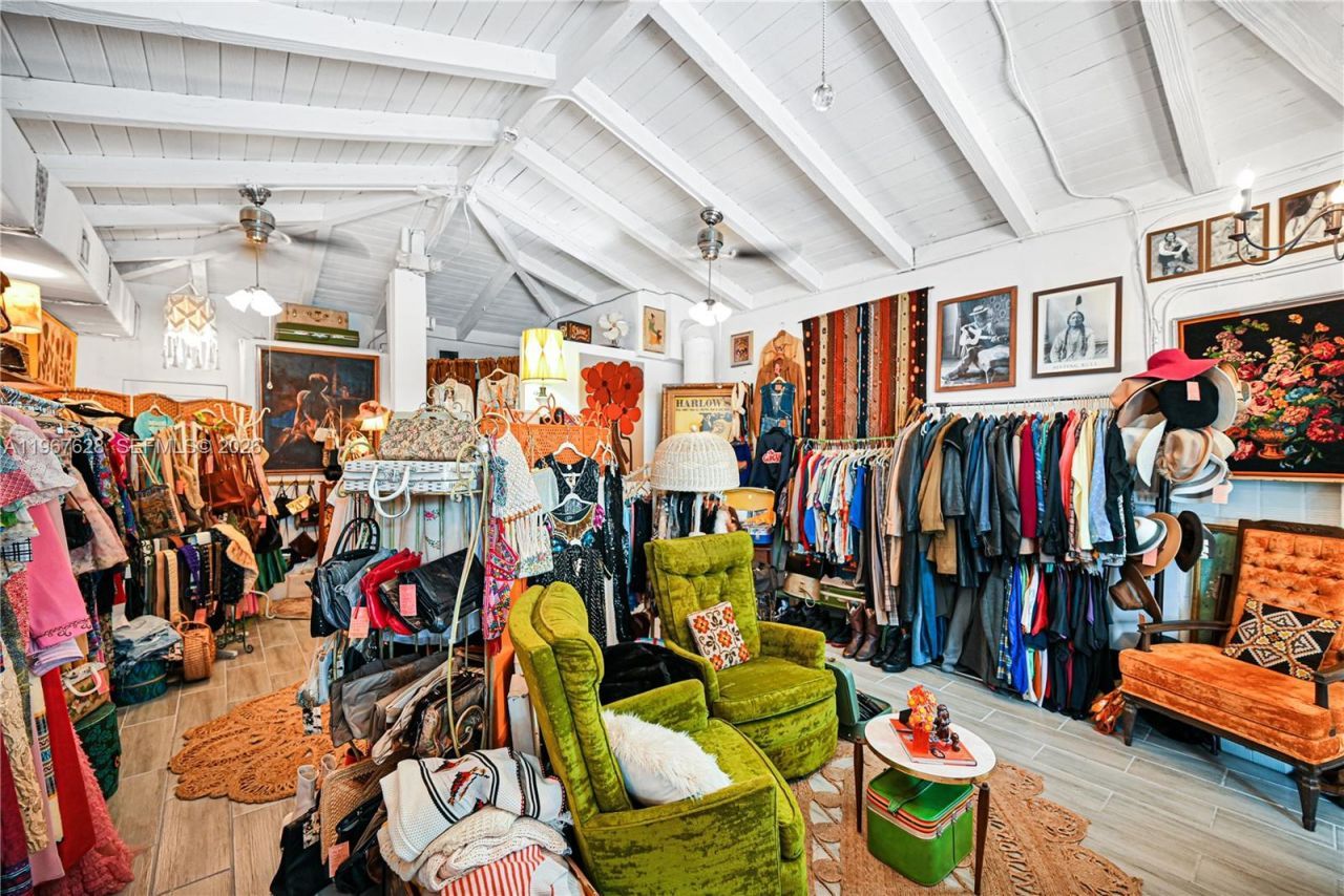 7613 Biscayne Blvd , Miami, FL 33138 Photo