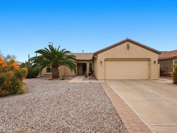 3063 E PEACH TREE Drive, Chandler, AZ 85249