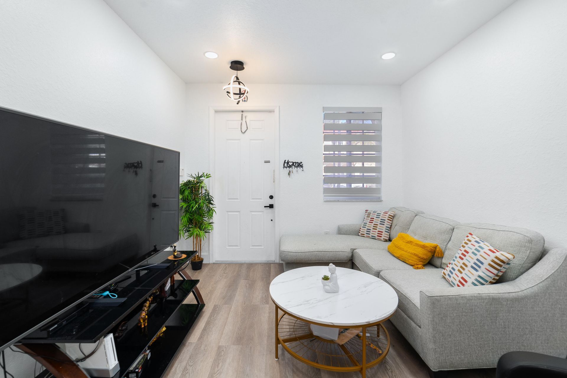 21105 NW 14th Place, Unit 4, Miami Gardens, FL 33169 Photo