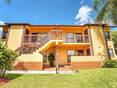 1023 Banks Road, Unit 201, Pompano Beach, FL 33063