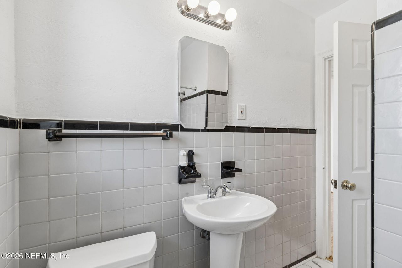 828 Acosta Street, Jacksonville, FL 32204 Photo