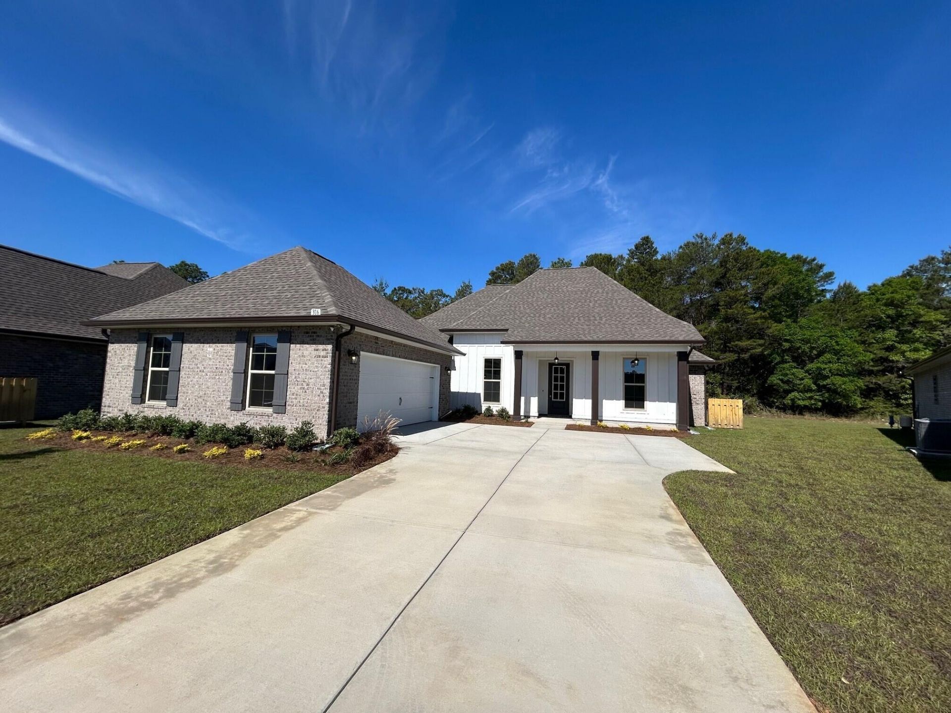 316 E Tweet Street, Freeport, FL 32439 Main Photo