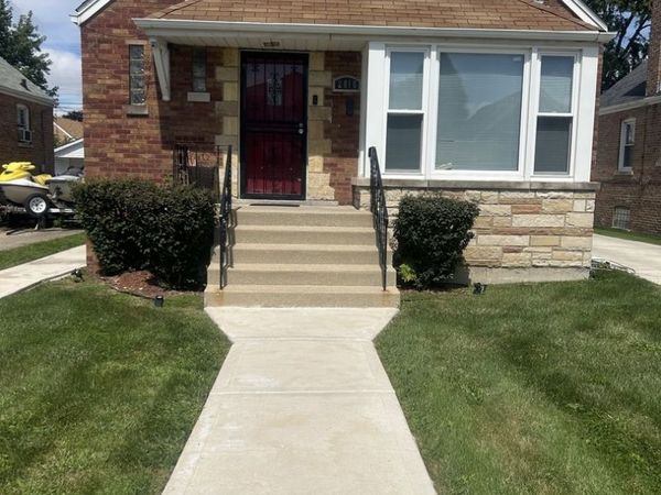 2816 W 85th Street, Chicago, IL 60652