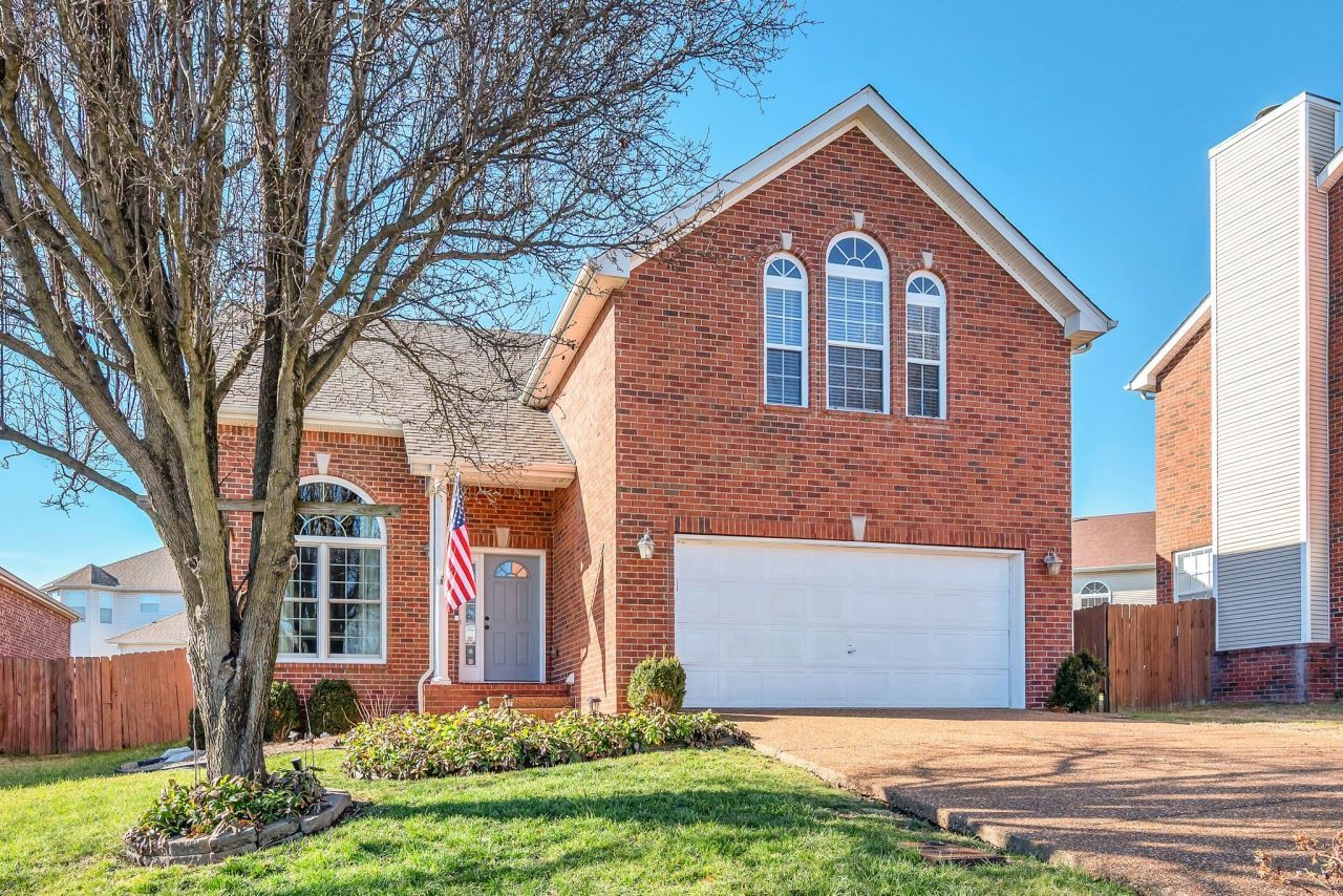 208 Scarlet Ridge Ct, Brentwood, TN 37027 Main Photo