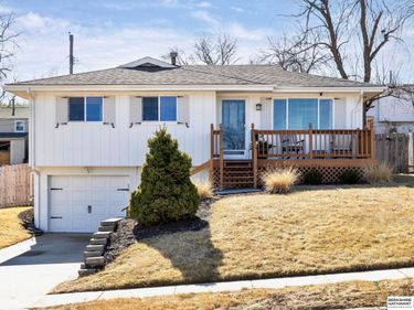 14141 Orchard Avenue, Omaha, NE 68137