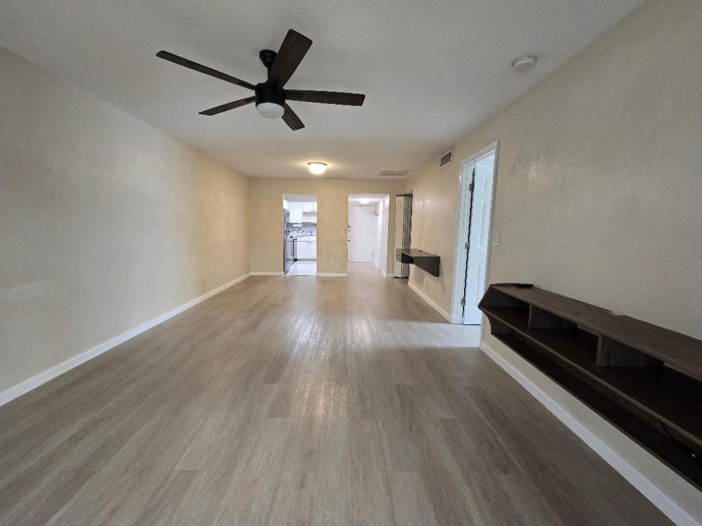 126 Sparrow Drive, Unit 22a, Royal Palm Beach, FL 33411 Photo