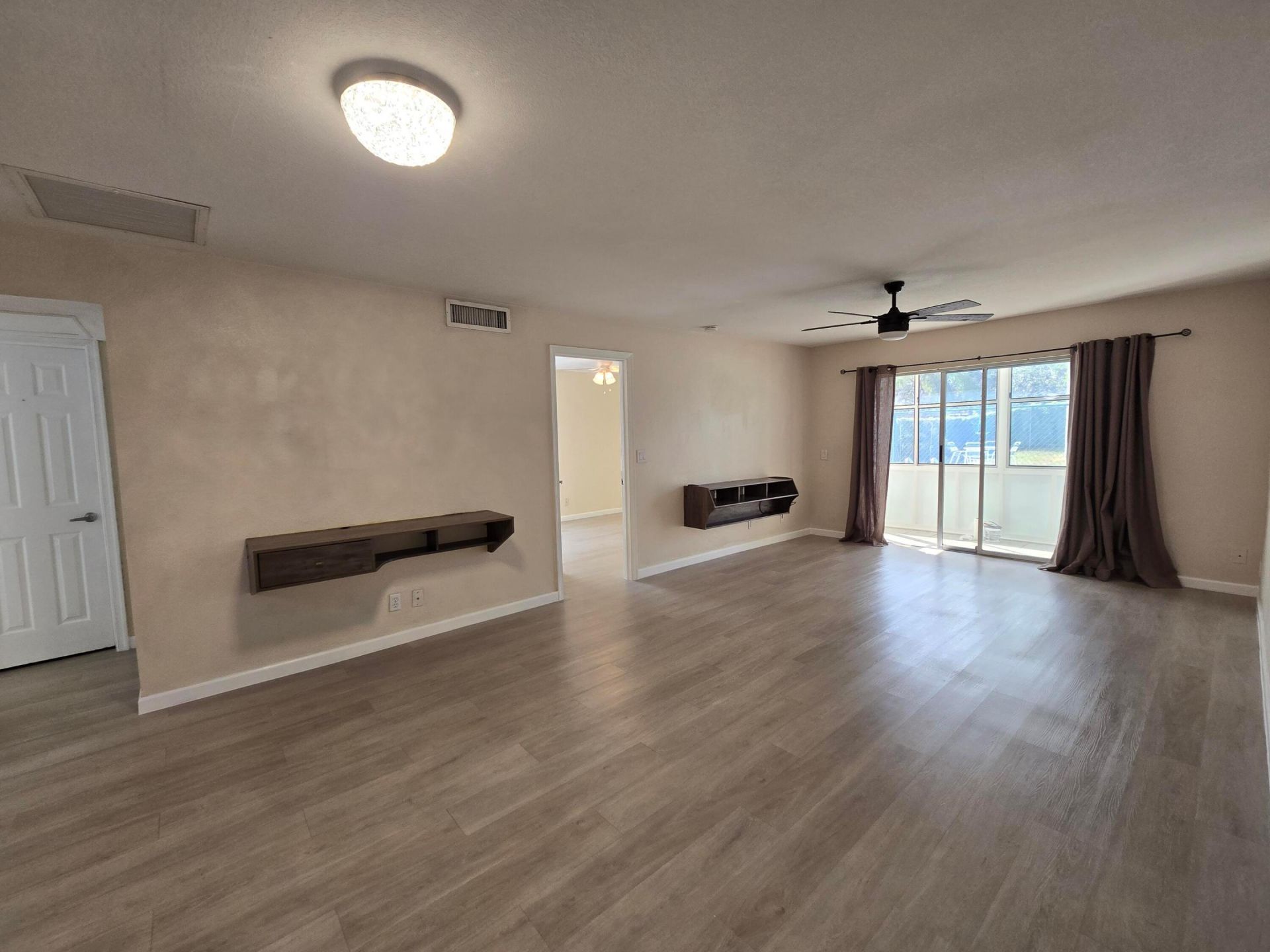 126 Sparrow Drive, Unit 22a, Royal Palm Beach, FL 33411 Photo