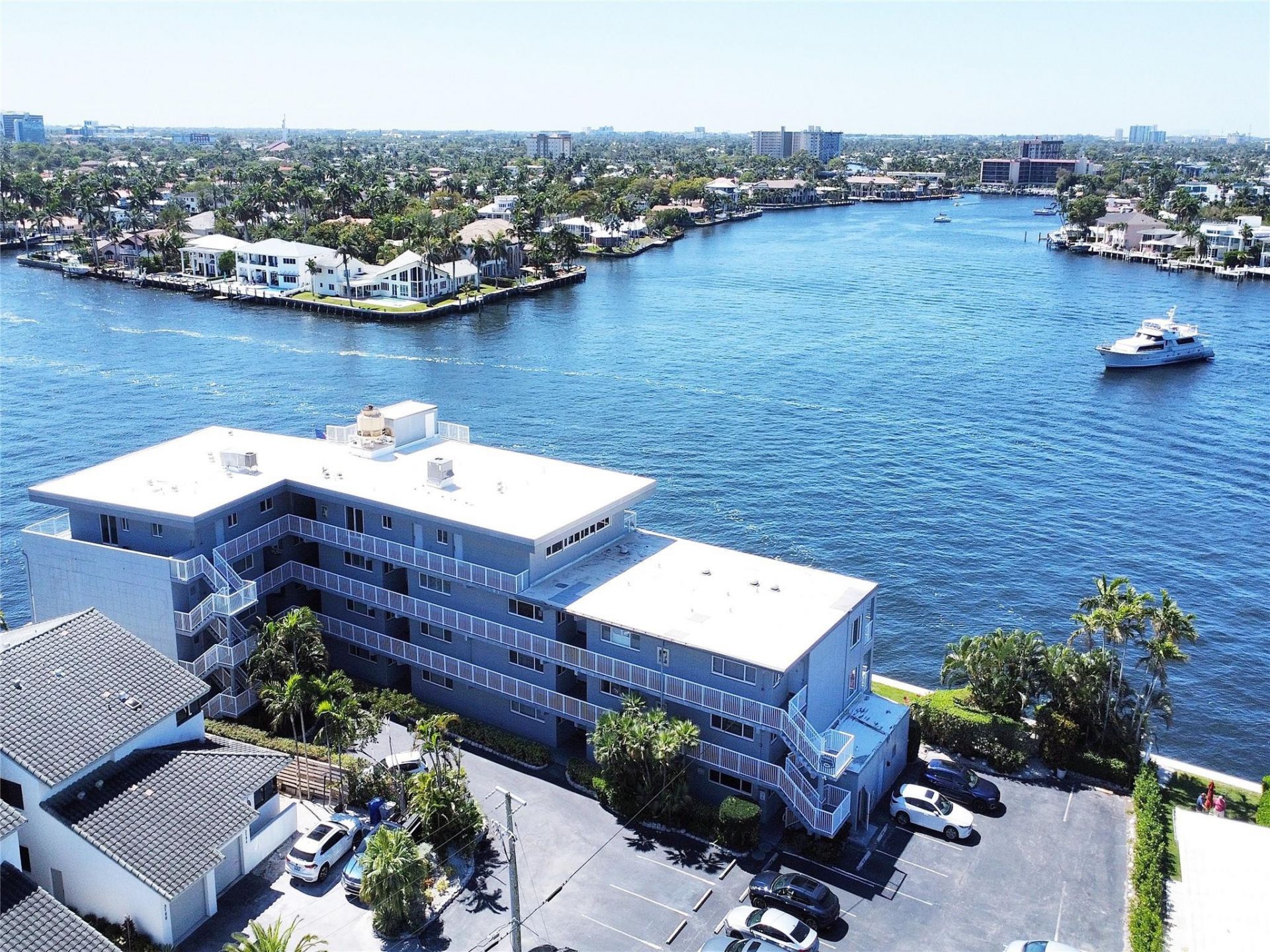 1201 S Riverside Drive, Unit 207, Pompano Beach, FL 33062 Photo