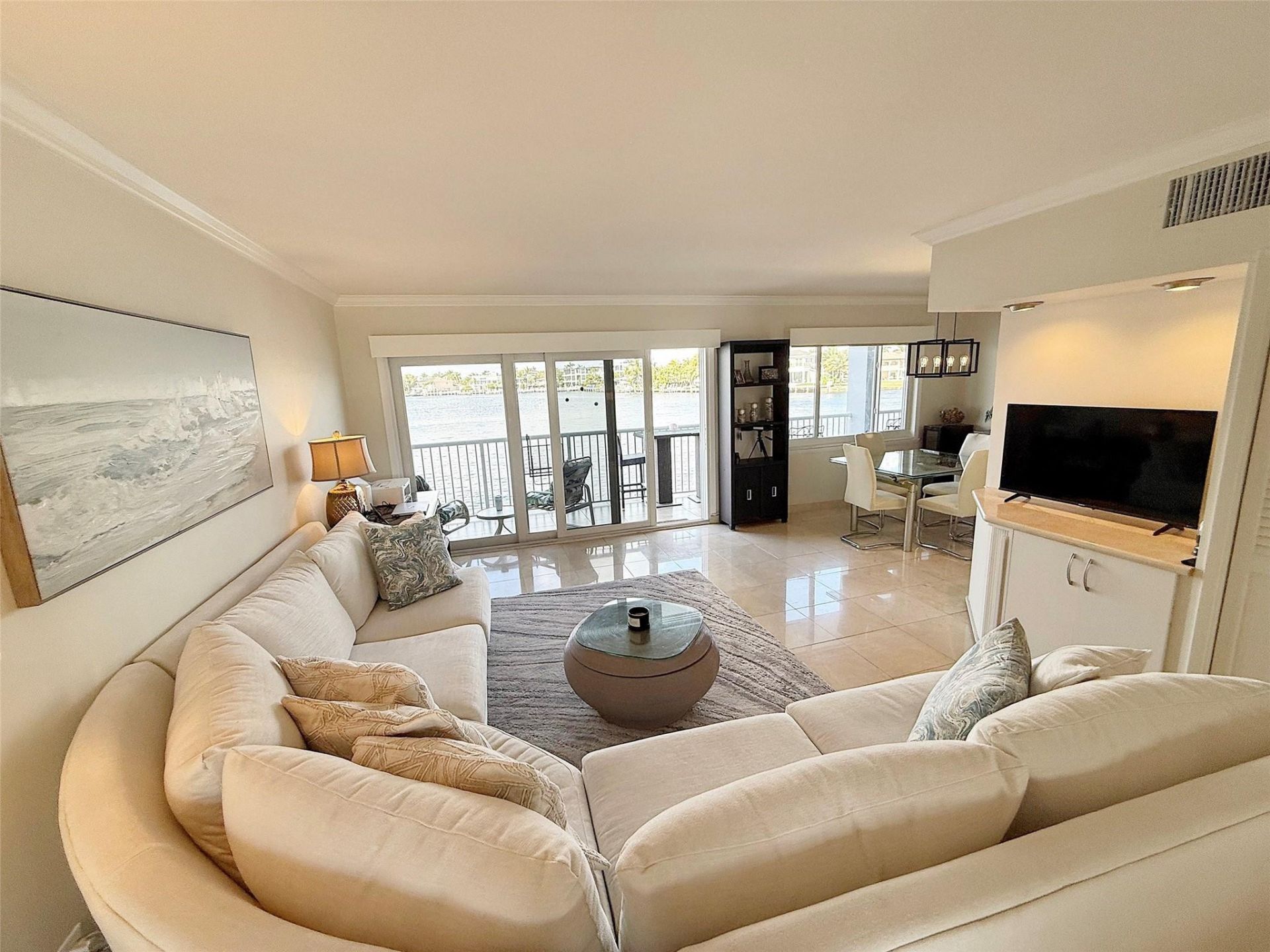 1201 S Riverside Drive, Unit 207, Pompano Beach, FL 33062 Photo