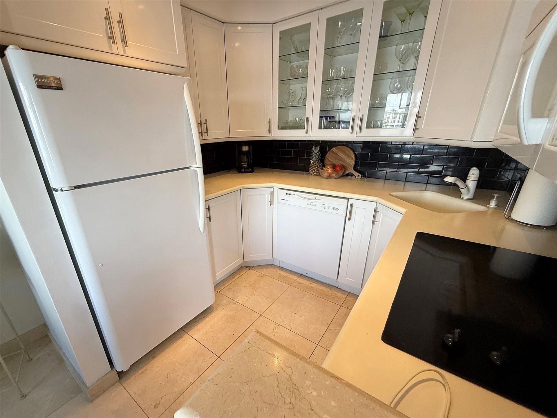 1201 S Riverside Drive, Unit 207, Pompano Beach, FL 33062 Photo