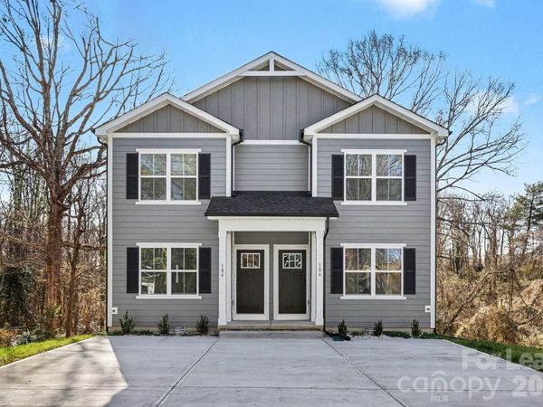 106 10th Avenue SE, Hickory, NC 28602