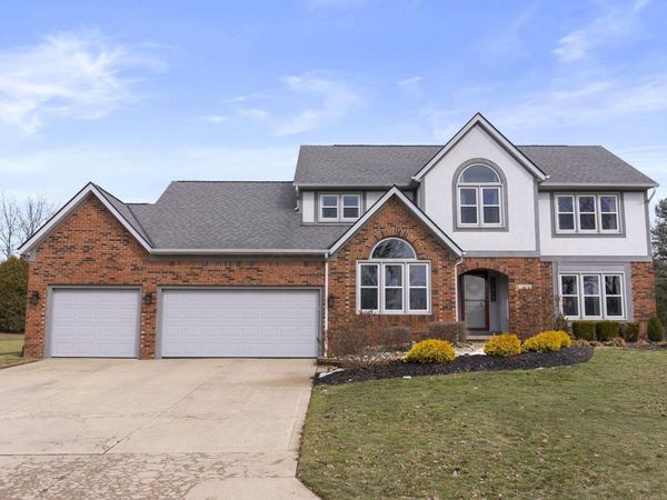 12766 Ardine Court, Pickerington, OH 43147